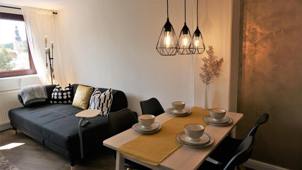Goldrausch - Glanzvolle Ferienwohnung In Meissen Am Lutherplatz المظهر الخارجي الصورة